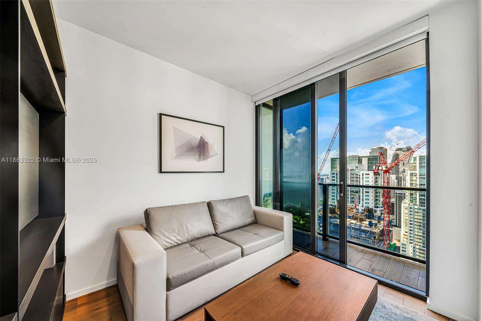 The Elser at 398 5, Miami, FL 33132 - For Sale photo 6