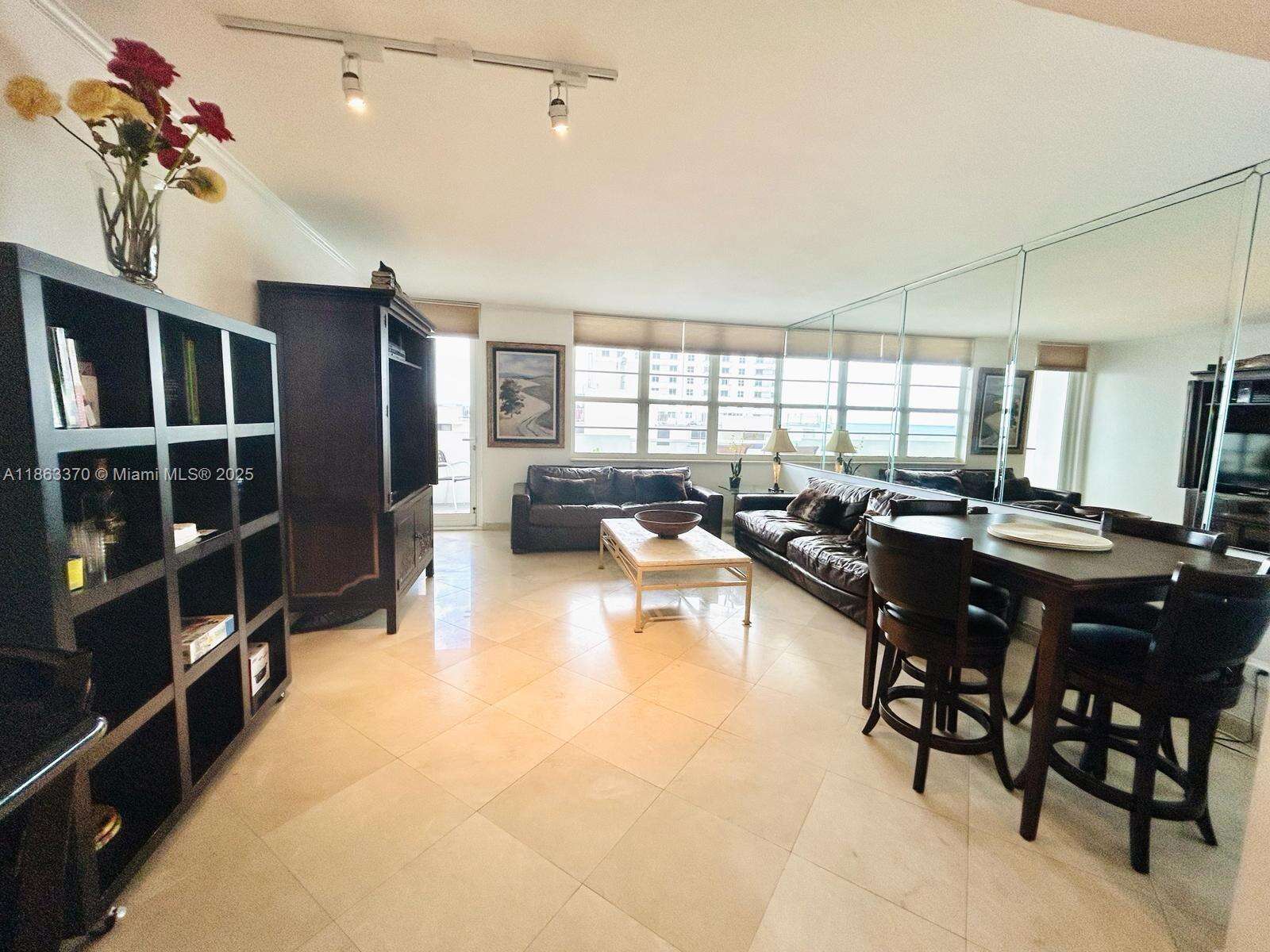Decoplage at 100 Lincoln Rd, Miami Beach, FL 33139 - For Sale photo 1