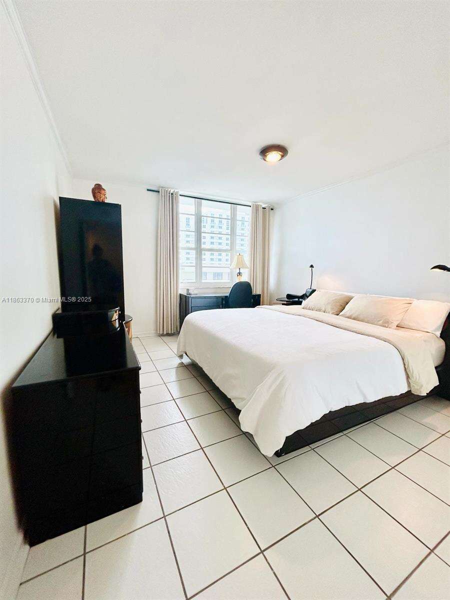 Decoplage at 100 Lincoln Rd, Miami Beach, FL 33139 - For Sale photo 7