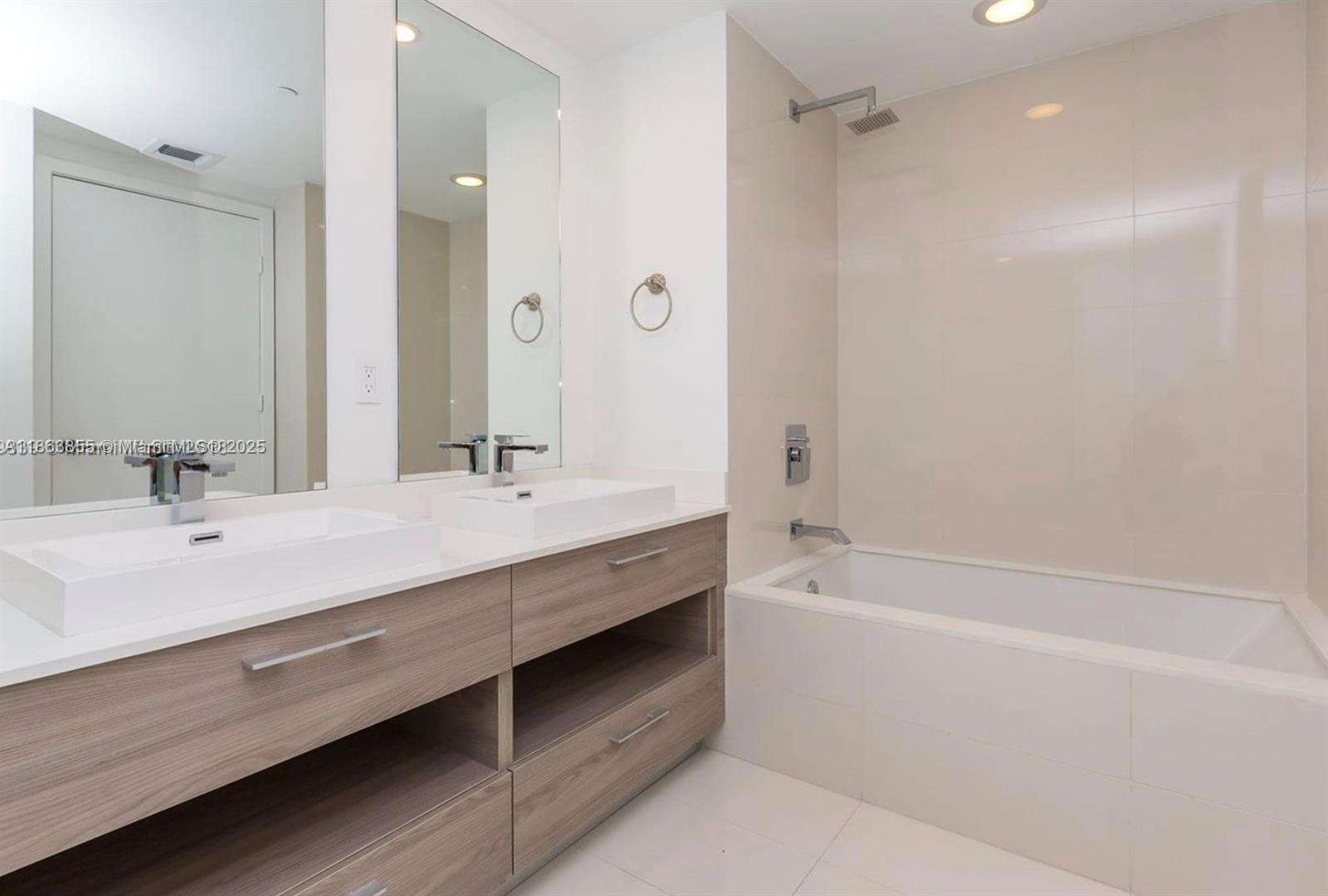 Sls Brickell at 1300 Miami Ave, Miami, FL 33130 - For Sale photo 9