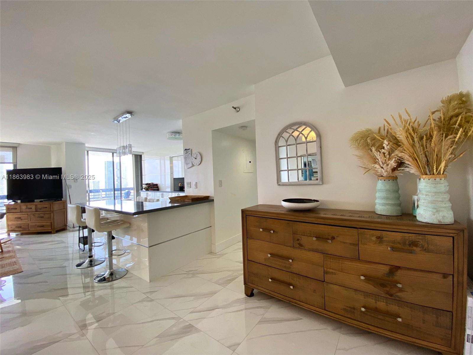 Mystic Pointe Tower 500 at 3530 Mystic Pointe Dr, Aventura, FL 33180 - For Sale photo 2