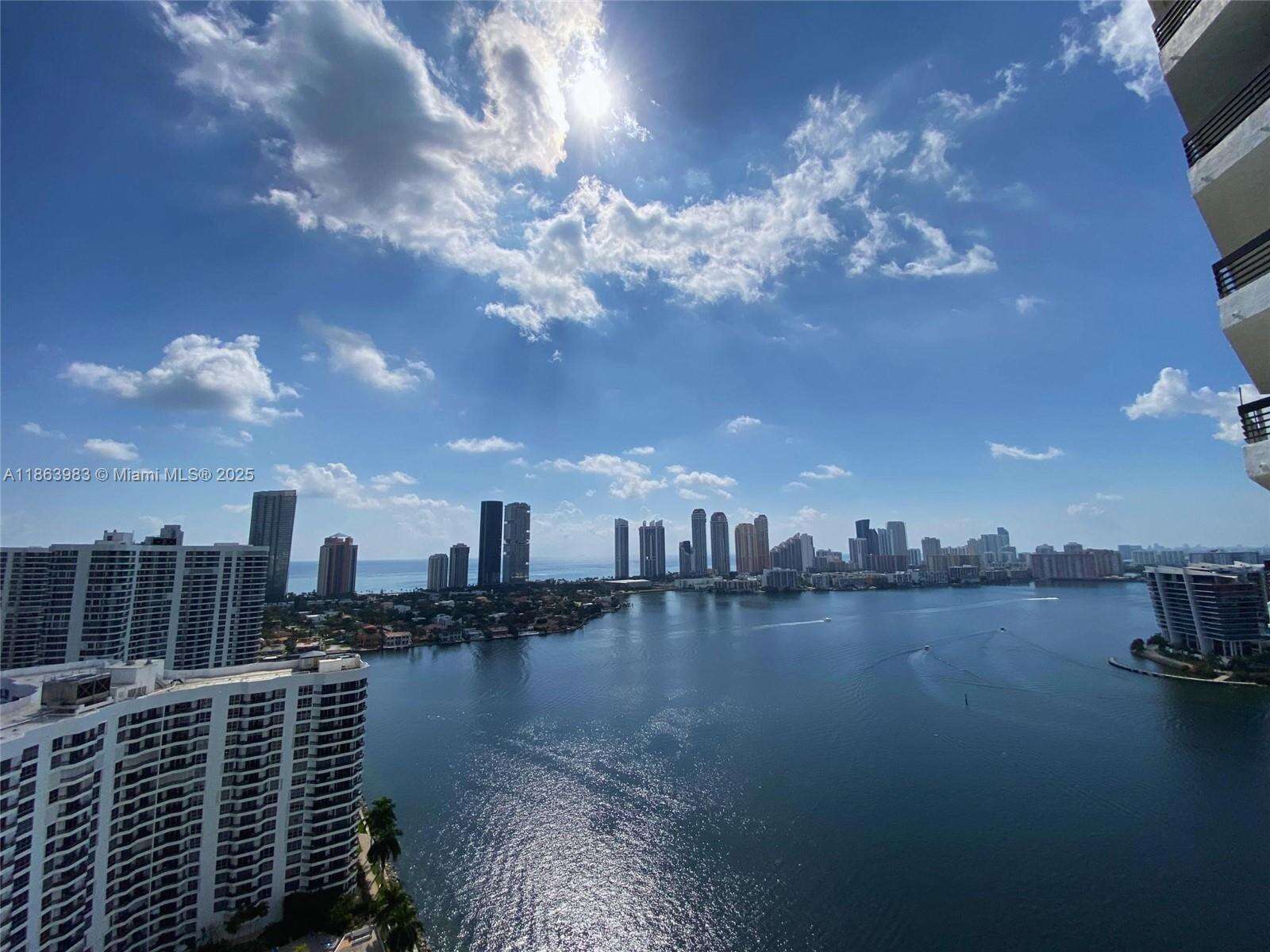 Mystic Pointe Tower 500 at 3530 Mystic Pointe Dr, Aventura, FL 33180 - For Sale photo 11