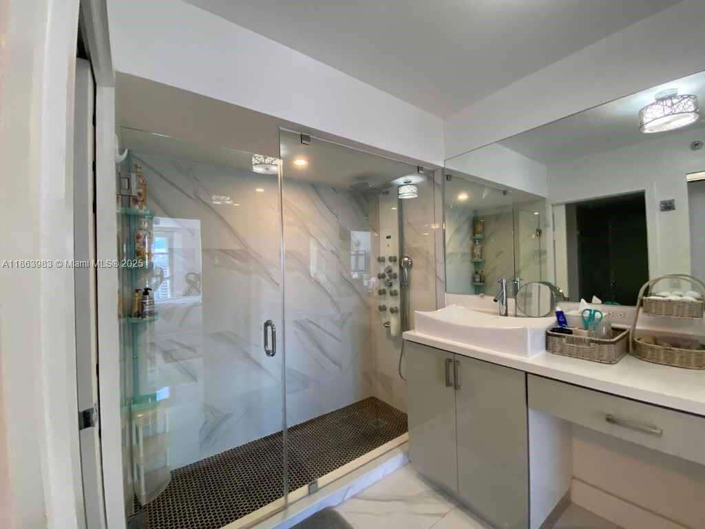 Mystic Pointe Tower 500 at 3530 Mystic Pointe Dr, Aventura, FL 33180 - For Sale photo 28