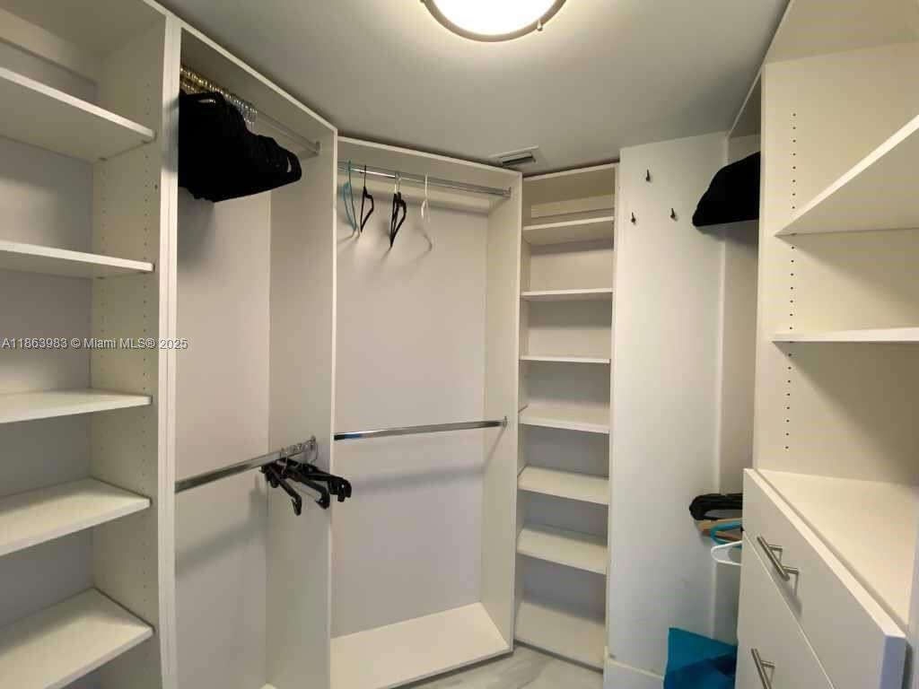 Mystic Pointe Tower 500 at 3530 Mystic Pointe Dr, Aventura, FL 33180 - For Sale photo 30