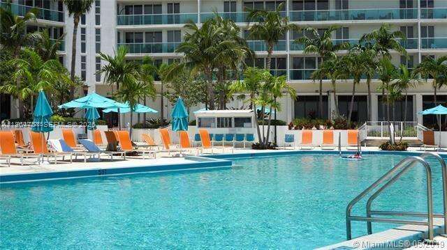 Arlen House at 100 Bayview Dr, Sunny Isles Beach, FL 33160 - For Sale photo 28