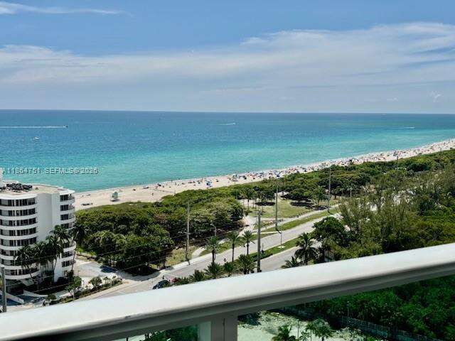 Arlen House at 100 Bayview Dr, Sunny Isles Beach, FL 33160 - For Sale photo 8