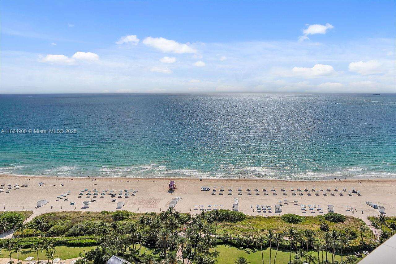 CONTINUUM ON SOUTH BEACH CONDO THE SOUTH TOWER - 100 Pointe Dr, Miami Beach, FL 33139 | Picture 17