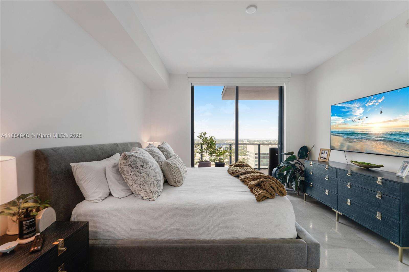 RISE - 88 7 St, Miami, FL 33130 | Picture 12