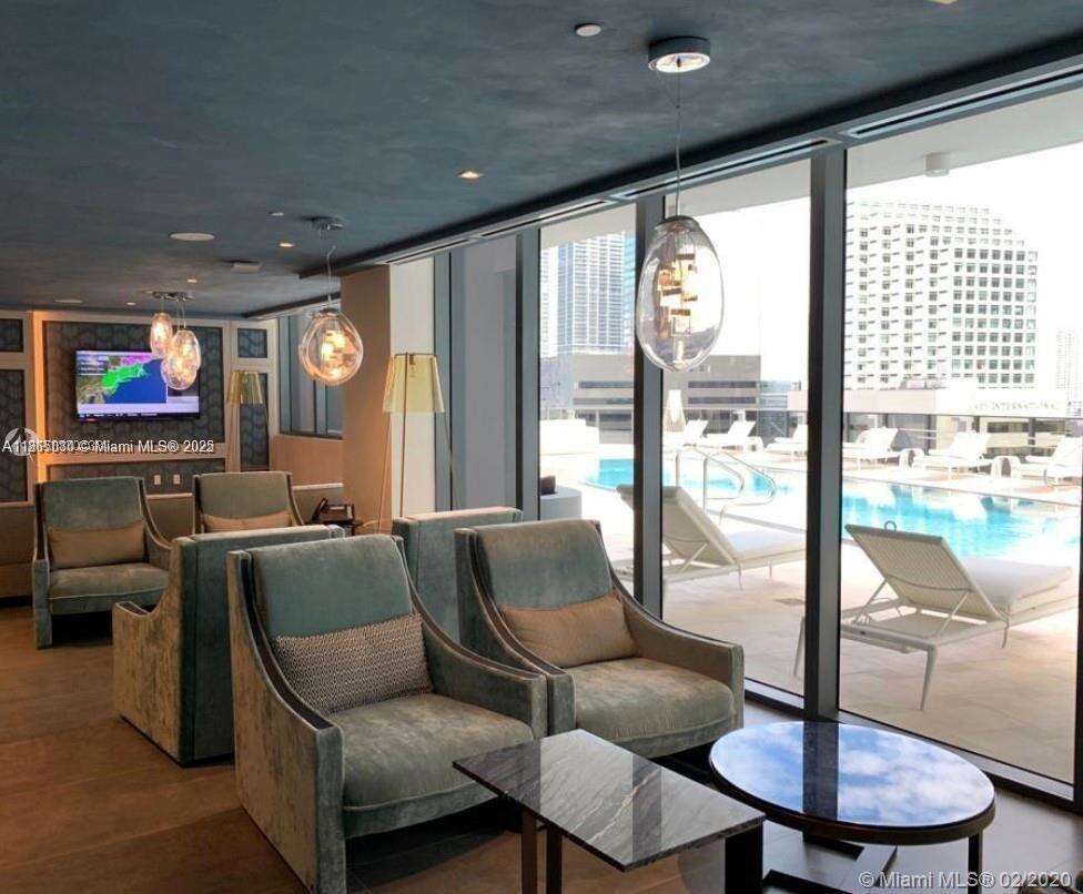 Brickell Flatiron at 1000 Brickell Plz, Miami, FL 33131 - For Sale photo 14