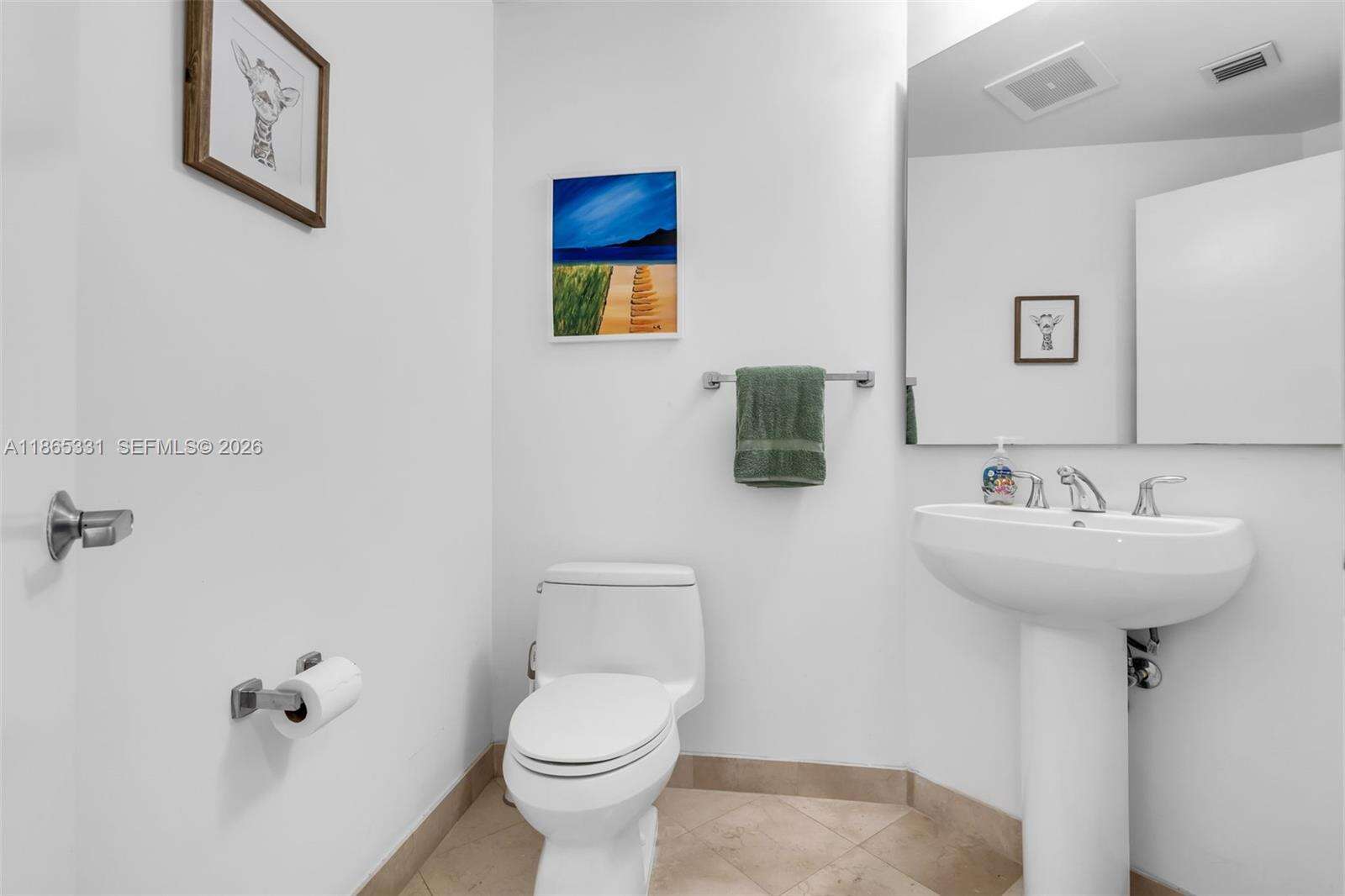 1060 Brickell at 1060 Brickell Ave, Miami, FL 33131 - For Sale photo 13