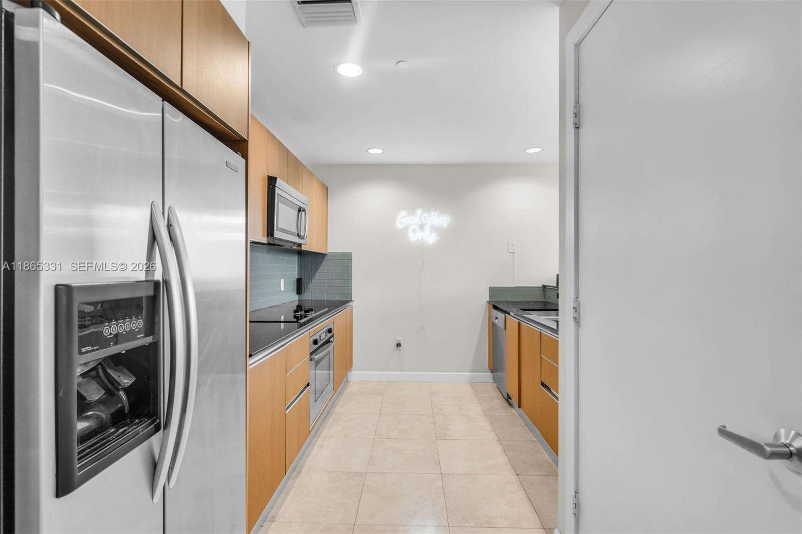 1060 Brickell at 1060 Brickell Ave, Miami, FL 33131 - For Sale photo 3