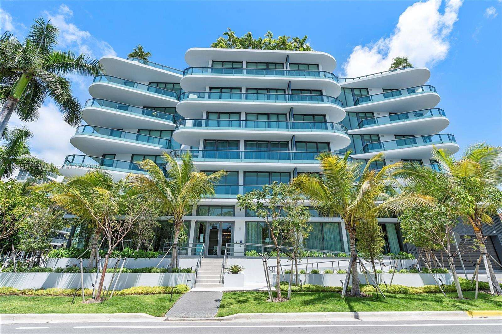 Alana Bay Harbor Islands Condos for Sale & Rent | Picture 1