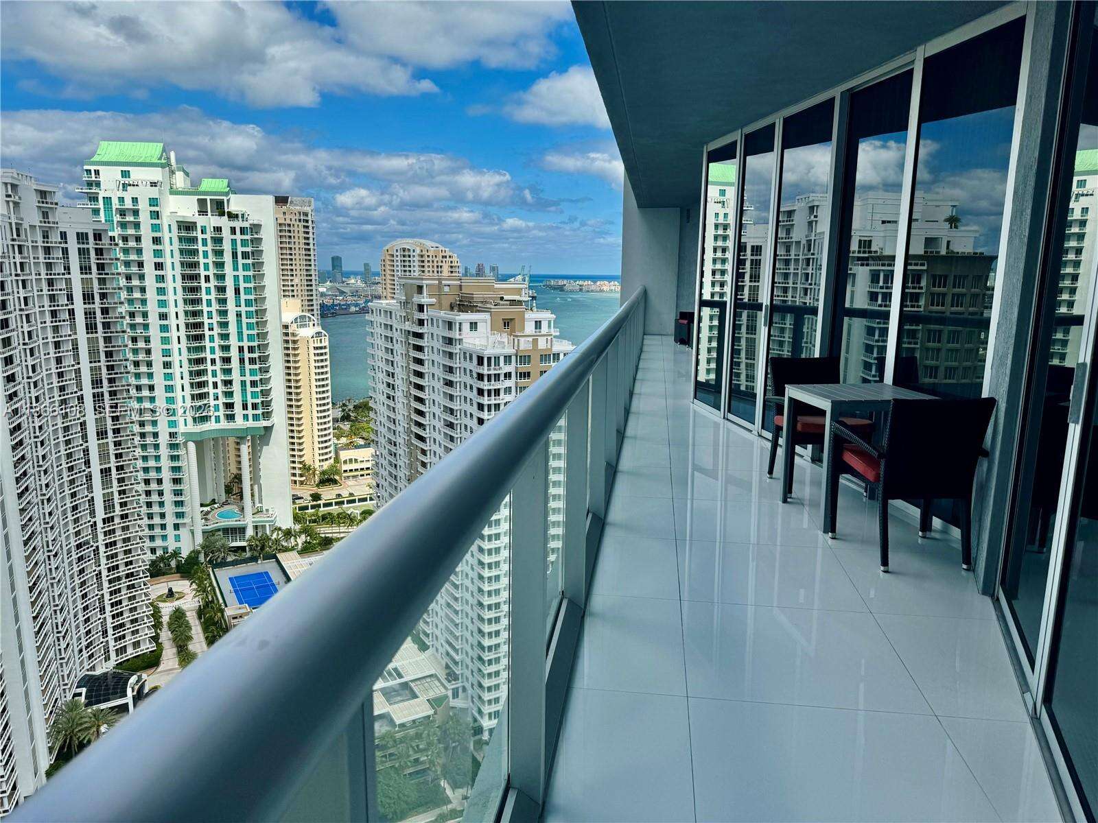 ICON BRICKELL NO TWO - 495 Brickell Ave, Miami, FL 33131 | Picture 15