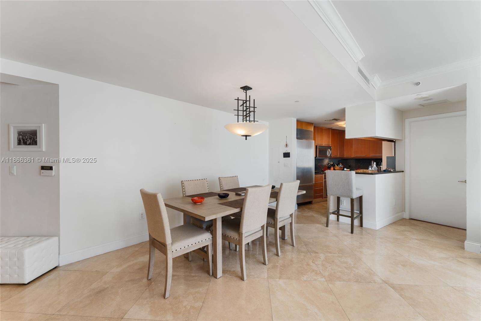Carbonell at 901 Brickell Key Blvd, Miami, FL 33131 - For Sale photo 14