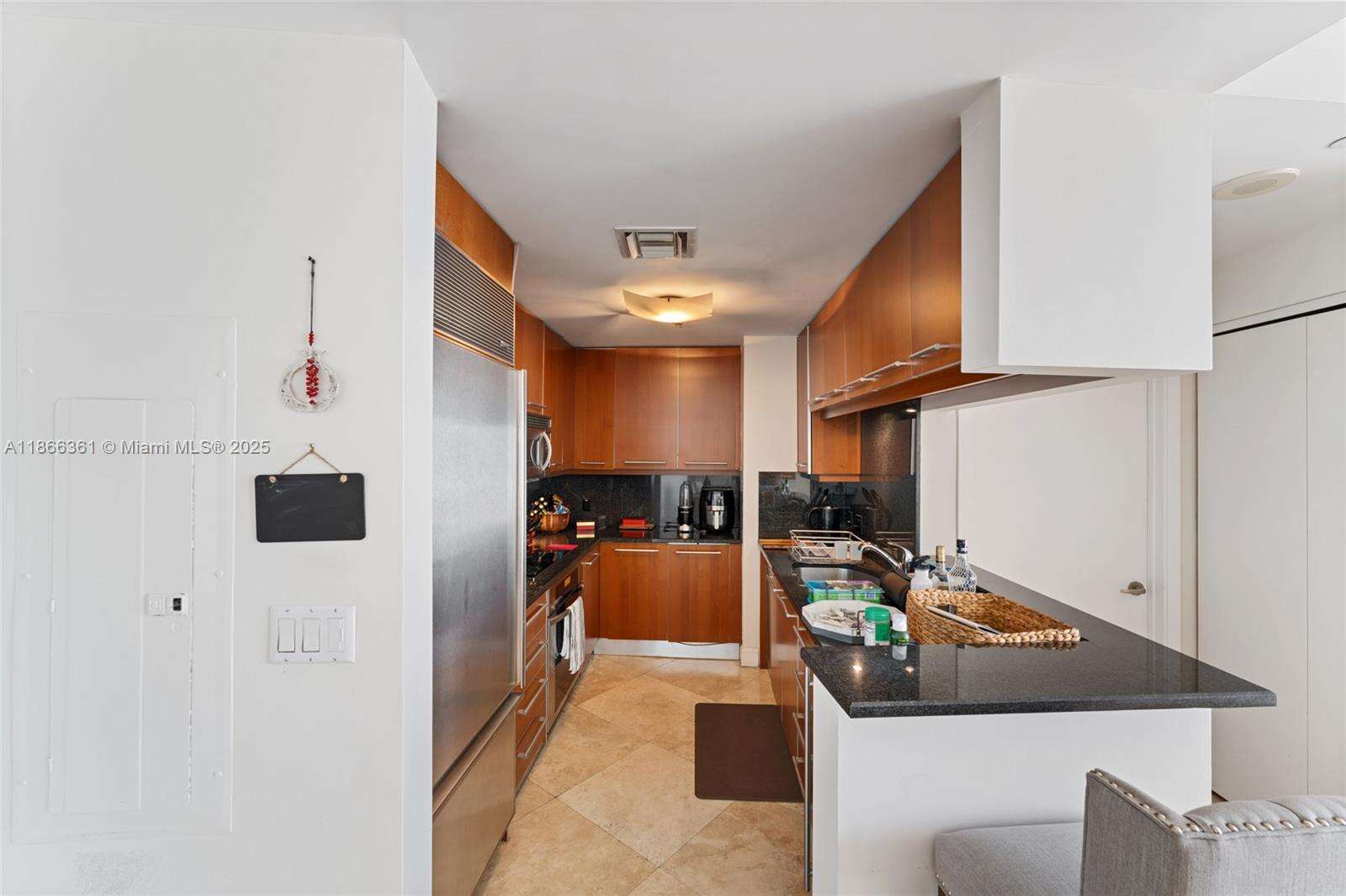 Carbonell at 901 Brickell Key Blvd, Miami, FL 33131 - For Sale photo 15