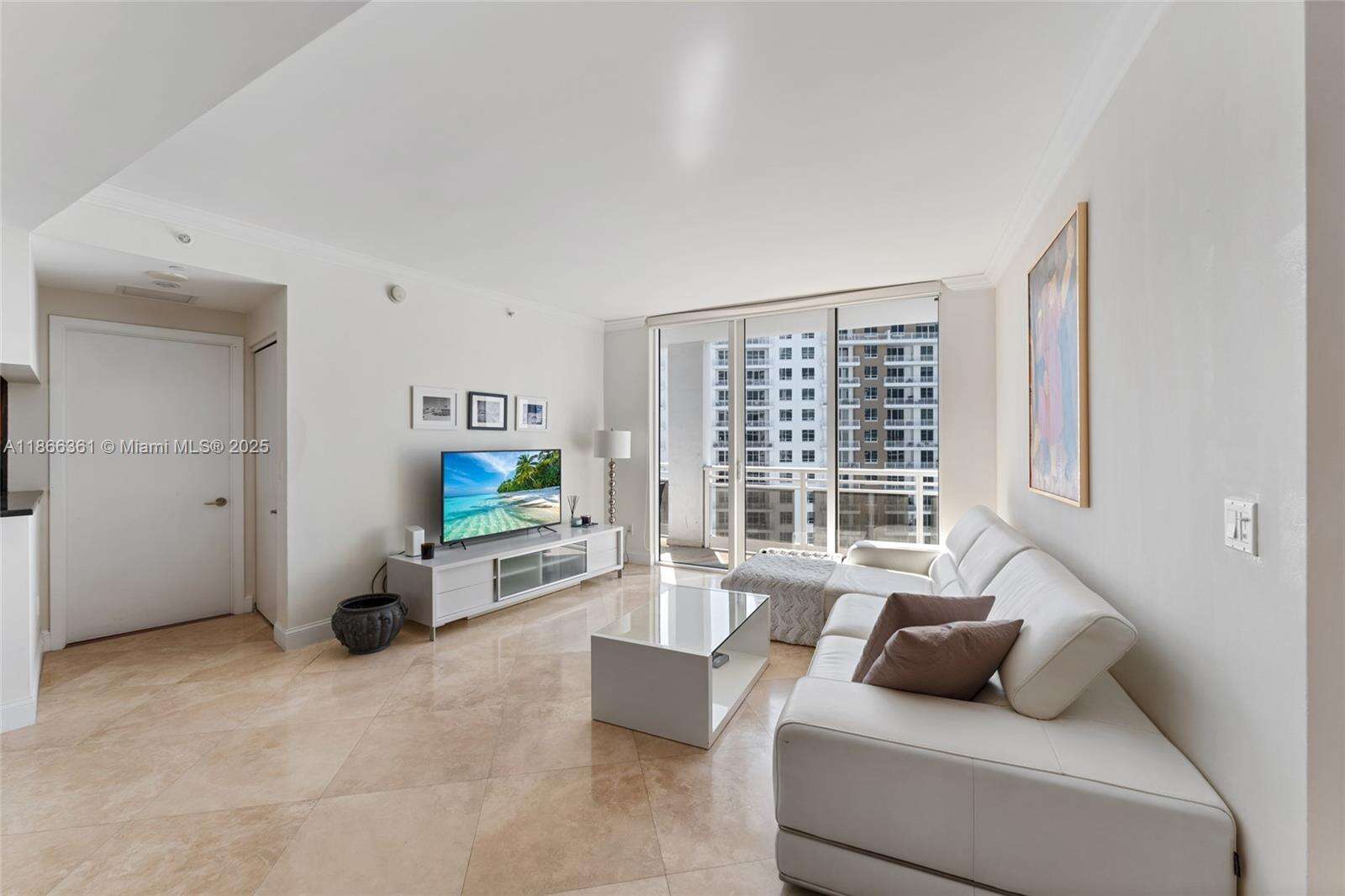 Carbonell at 901 Brickell Key Blvd, Miami, FL 33131 - For Sale photo 6