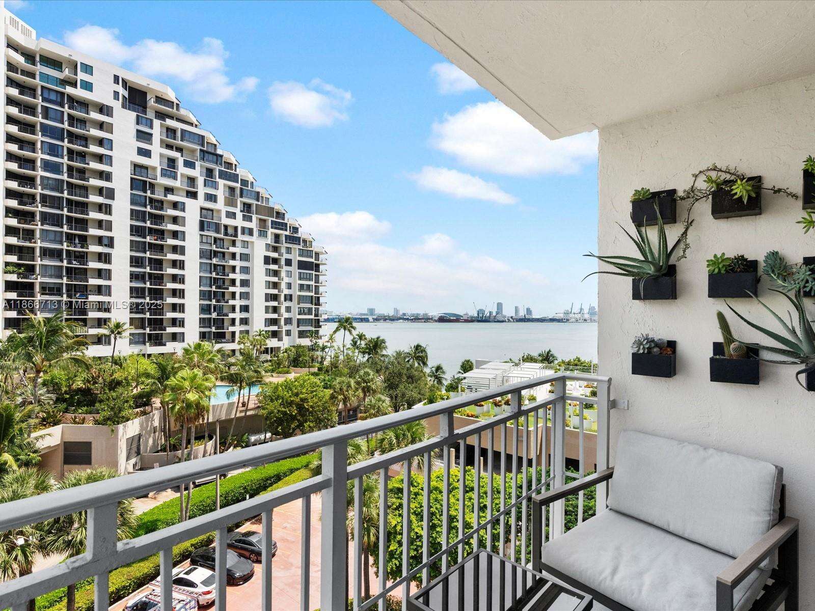 Isola at 770 Claughton Island Dr, Miami, FL 33131 - For Sale photo 26
