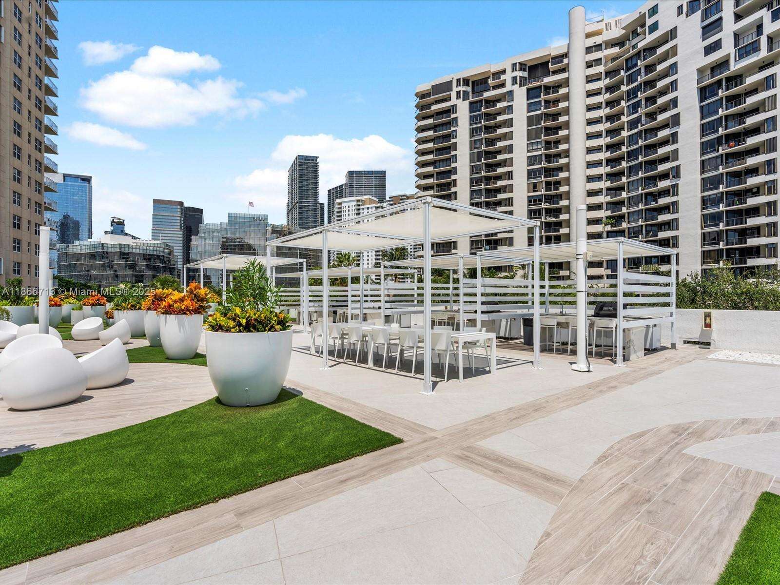 Isola at 770 Claughton Island Dr, Miami, FL 33131 - For Sale photo 29