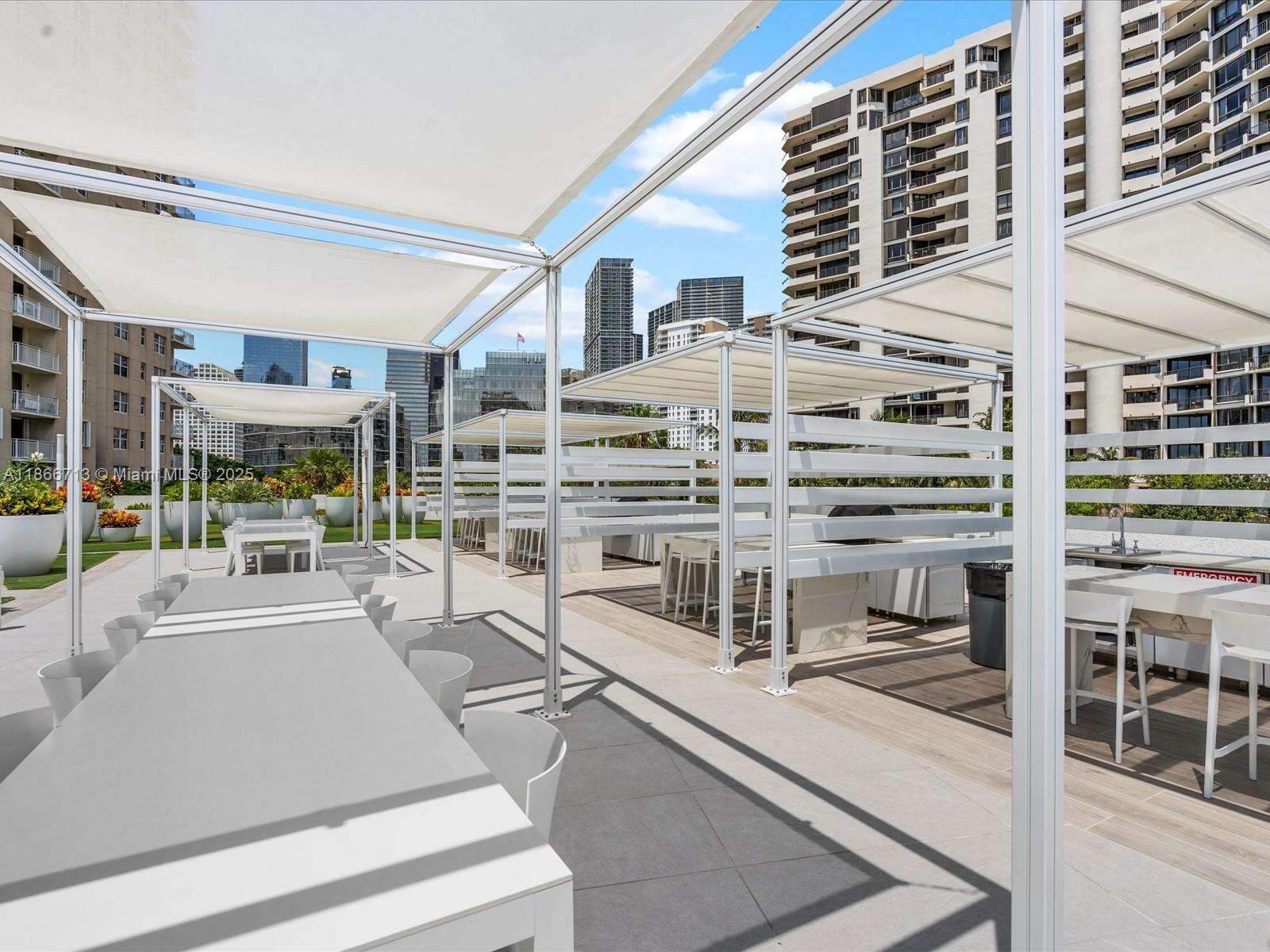 Isola at 770 Claughton Island Dr, Miami, FL 33131 - For Sale photo 31