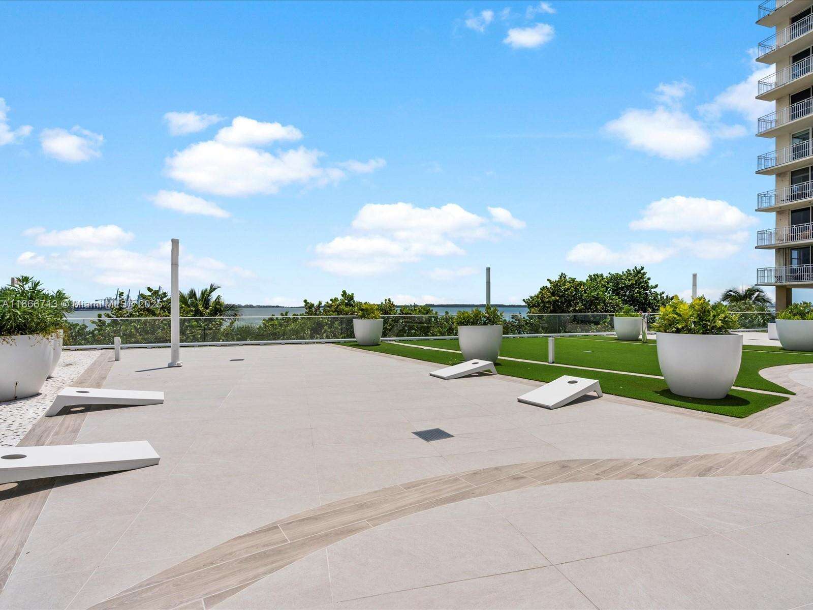 Isola at 770 Claughton Island Dr, Miami, FL 33131 - For Sale photo 32