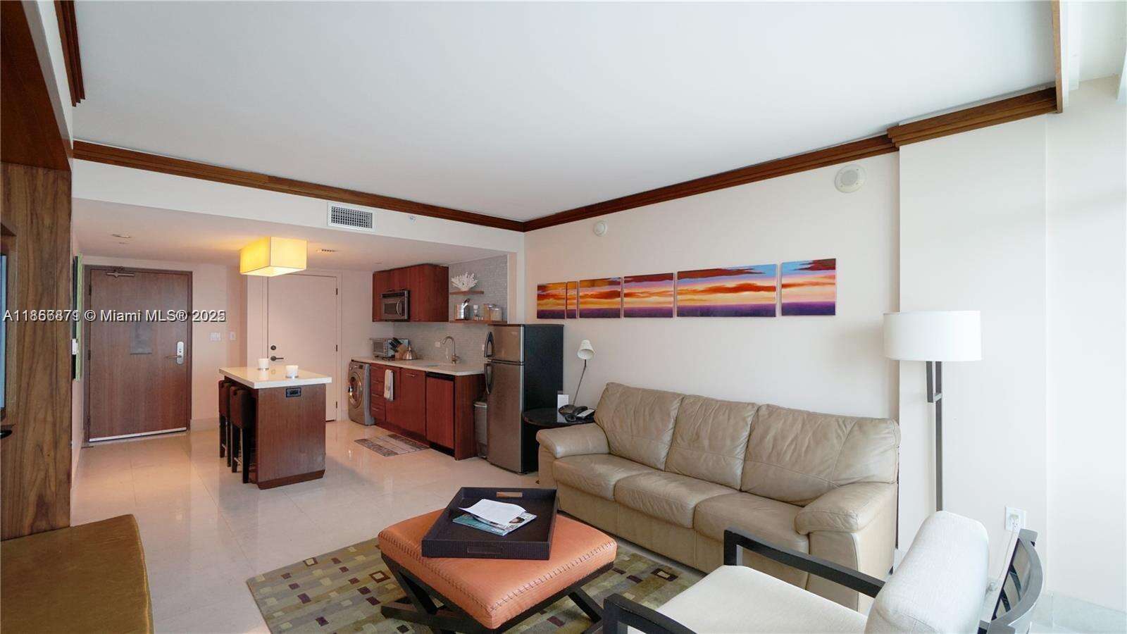 Central Carillon at 6801 Collins Ave, Miami Beach, FL 33141 - For Sale photo 7