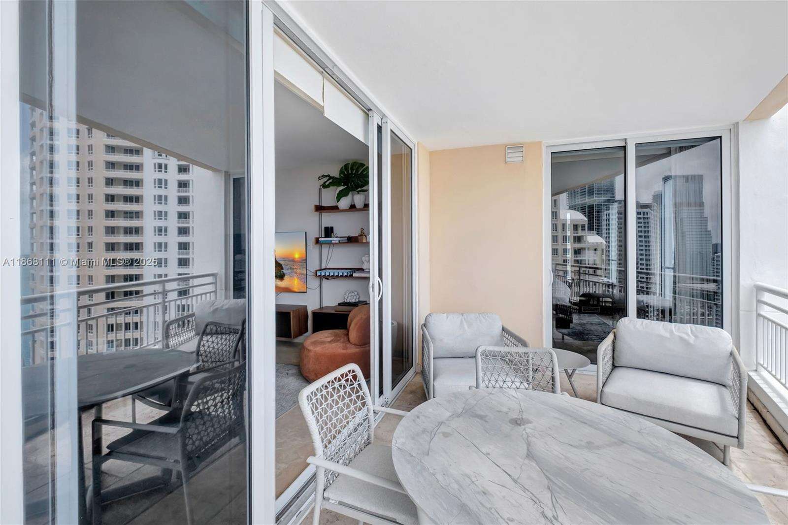 THREE TEQUESTA POINT - 848 Brickell Key Dr, Miami, FL 33131 | Picture 24