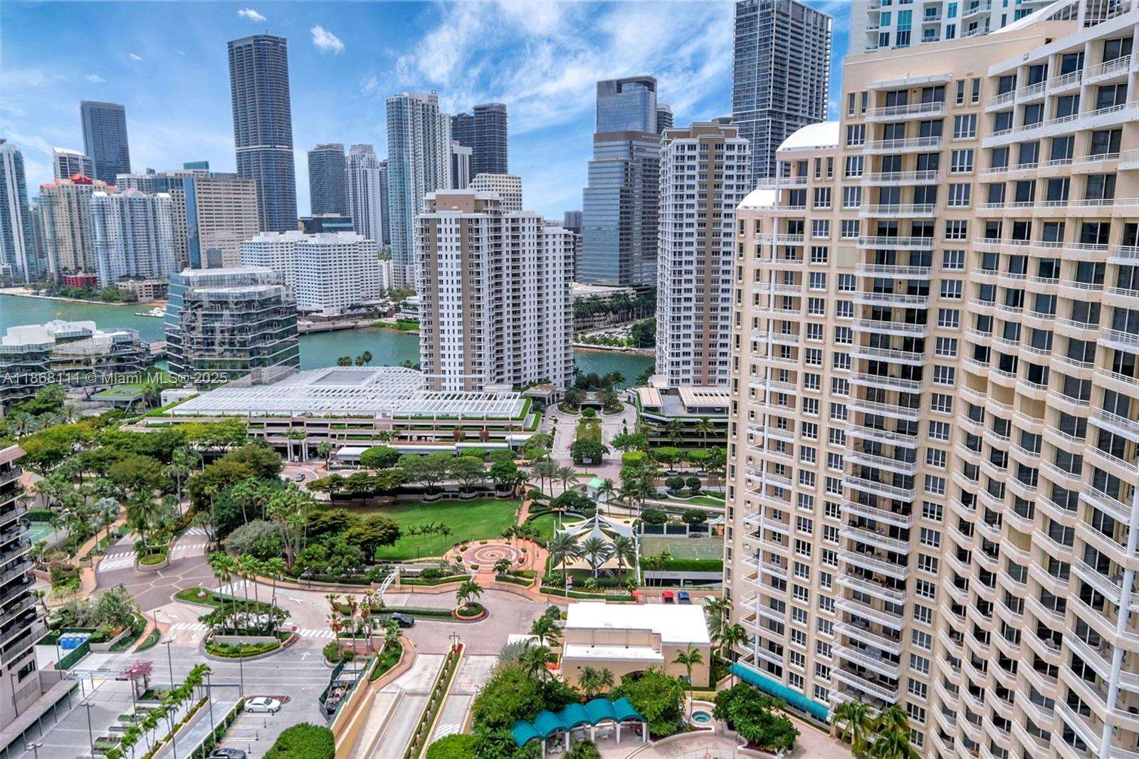 THREE TEQUESTA POINT - 848 Brickell Key Dr, Miami, FL 33131 | Picture 28