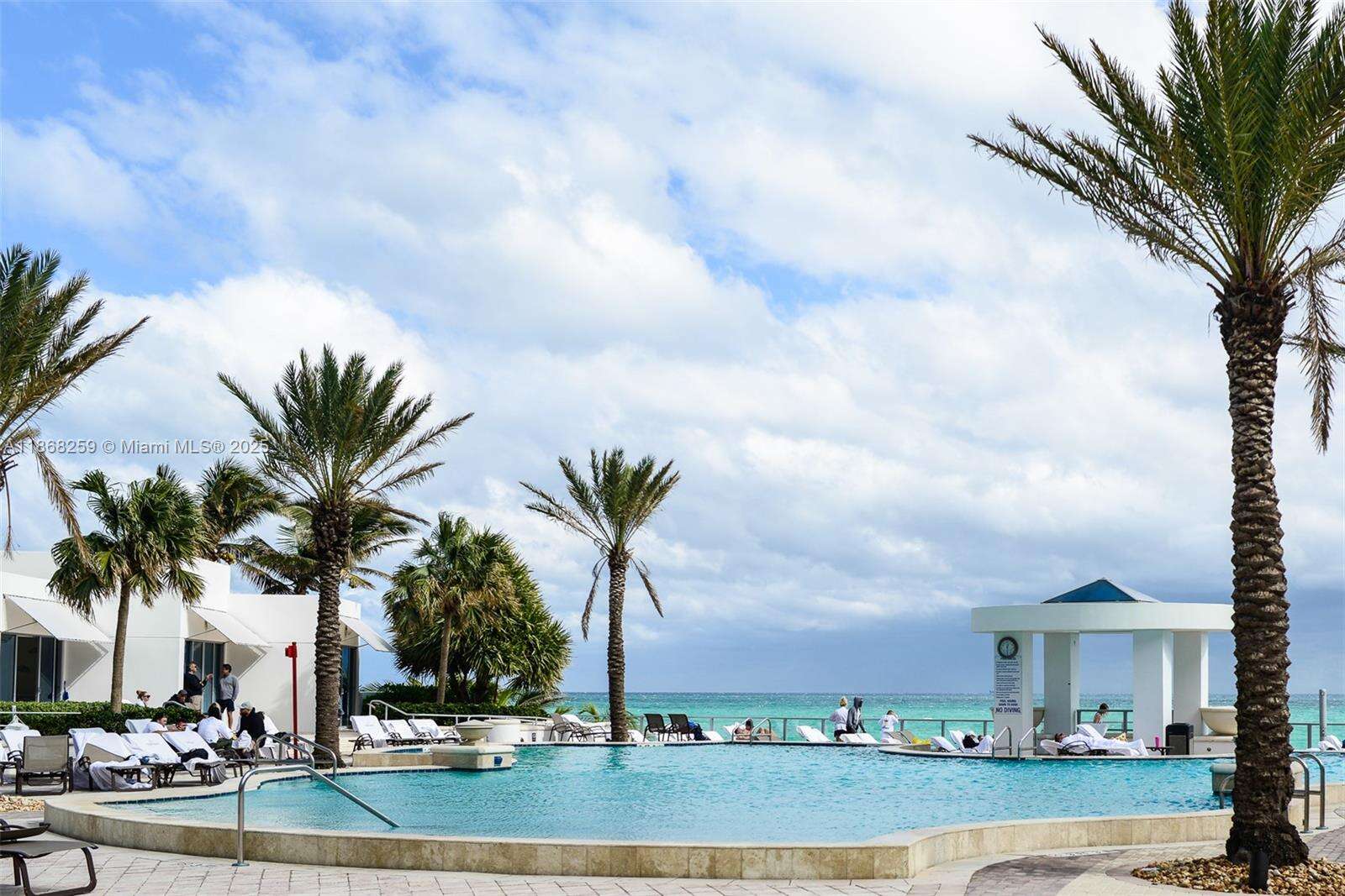 OCEAN PALMS - 3101 Ocean Dr, Hollywood, FL 33019 | Picture 40