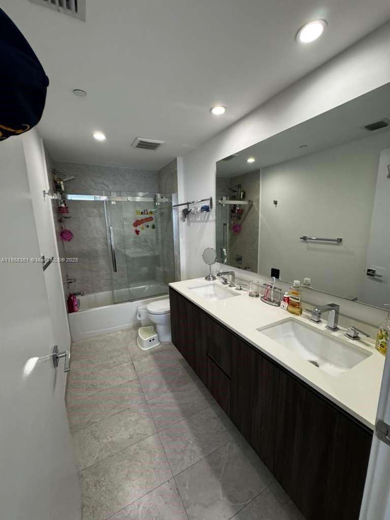 Aria On The Bay at 488 18th St, Miami, FL 33132 - For Sale photo 16