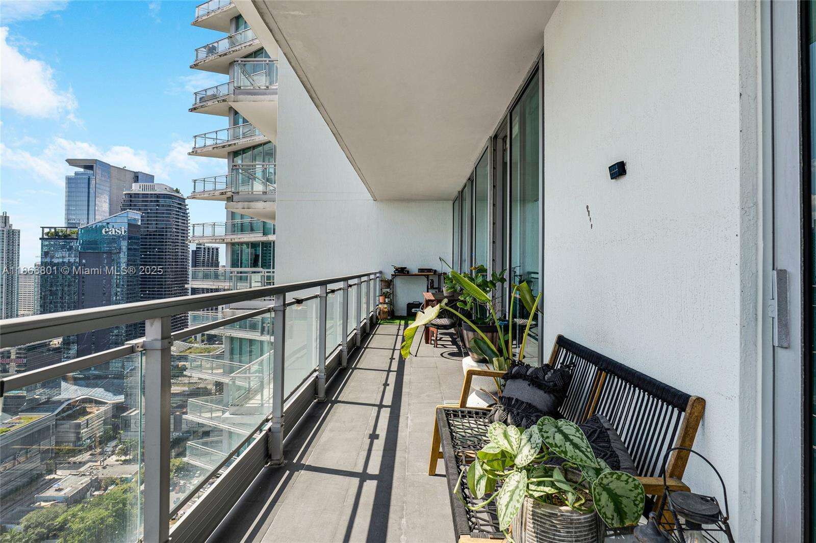 Mint at 92 3 St, Miami, FL 33130 - For Sale photo 18