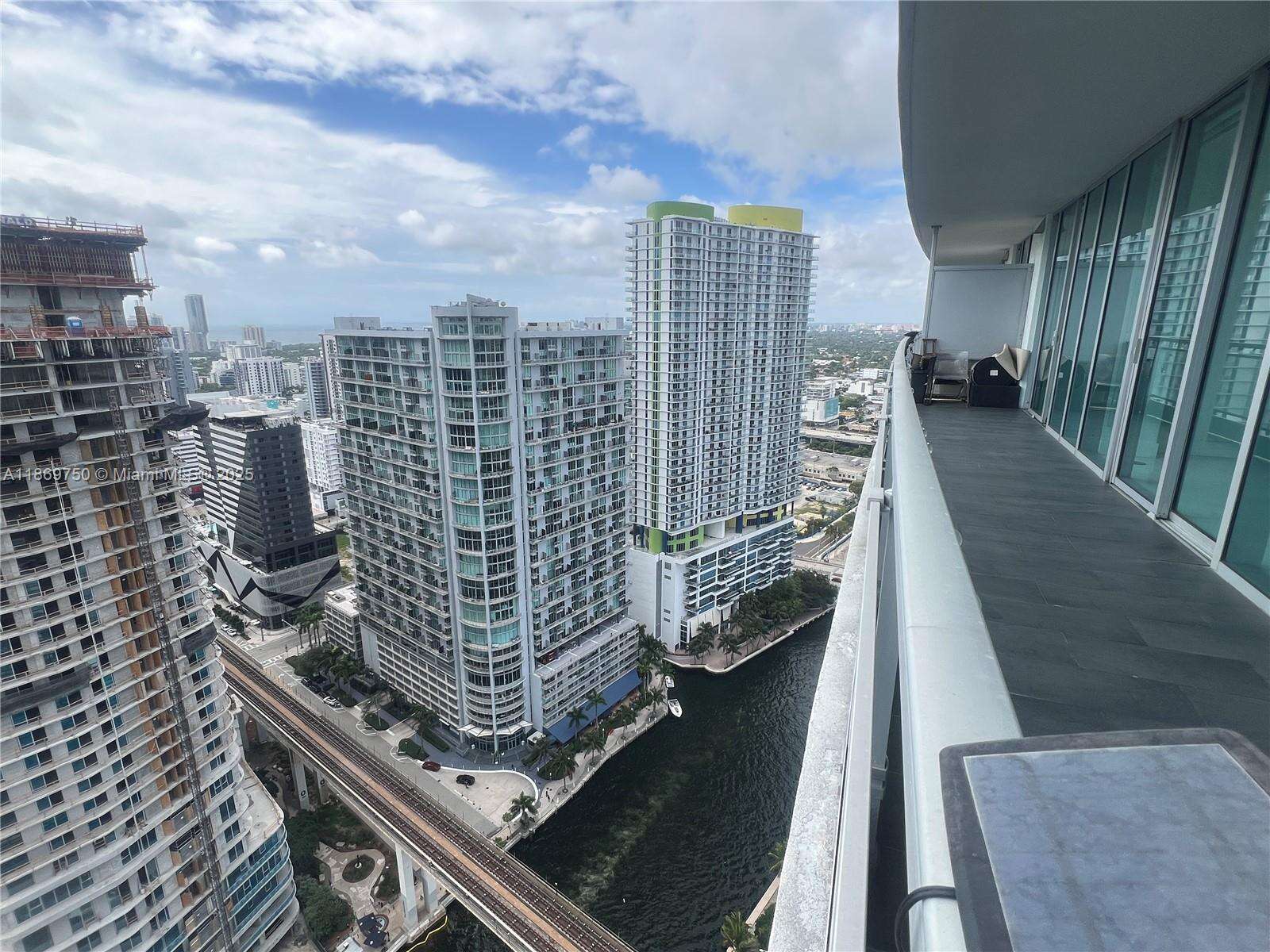 Mint at 92 3 St, Miami, FL 33130 - For Sale photo 12