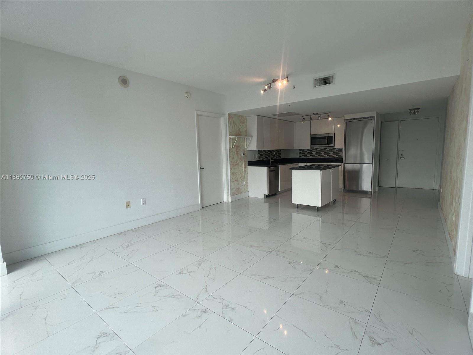 Mint at 92 3 St, Miami, FL 33130 - For Sale photo 6
