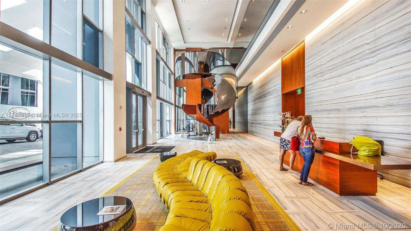 Brickell House at 1300 Brickell Bay Dr, Miami, FL 33131 - For Sale photo 14