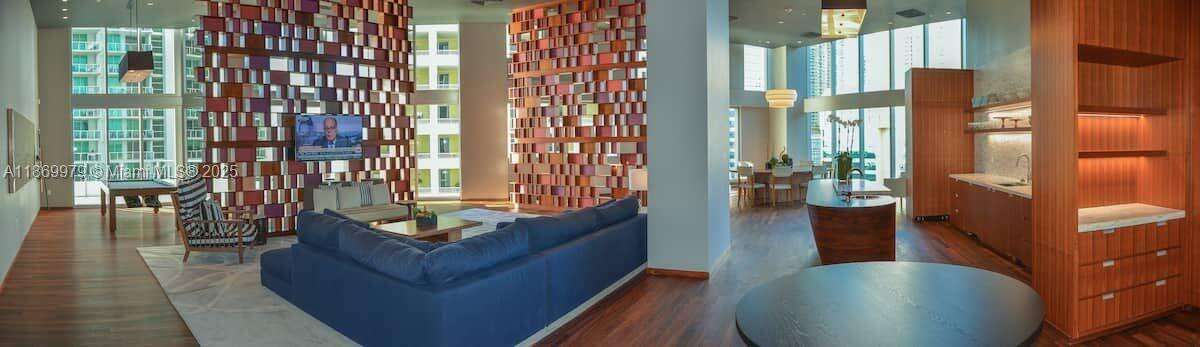 Brickell House at 1300 Brickell Bay Dr, Miami, FL 33131 - For Sale photo 21