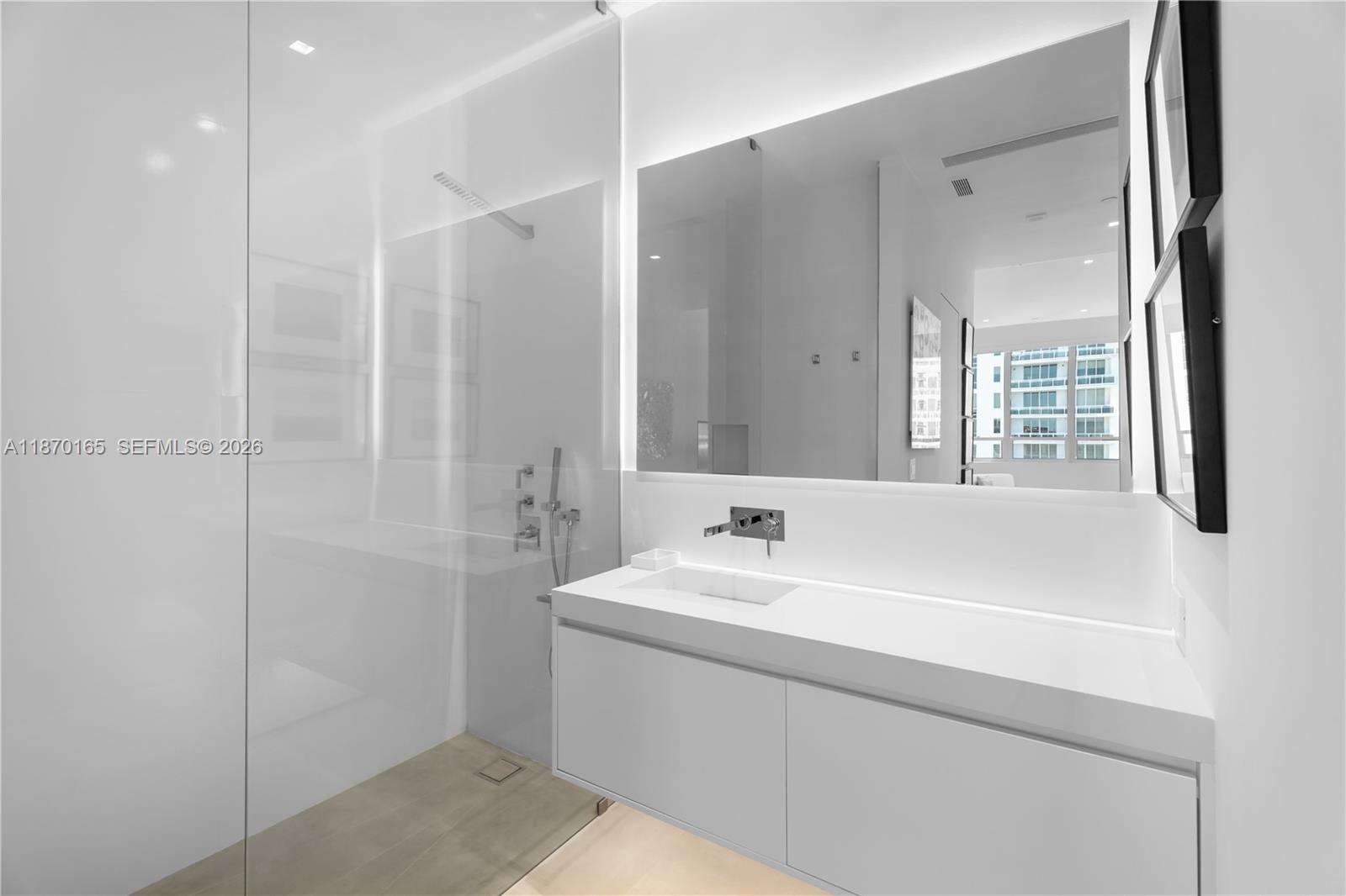 COURTS BRICKELL KEY - 801 Brickell Key Blvd, Miami, FL 33131 | Picture 32