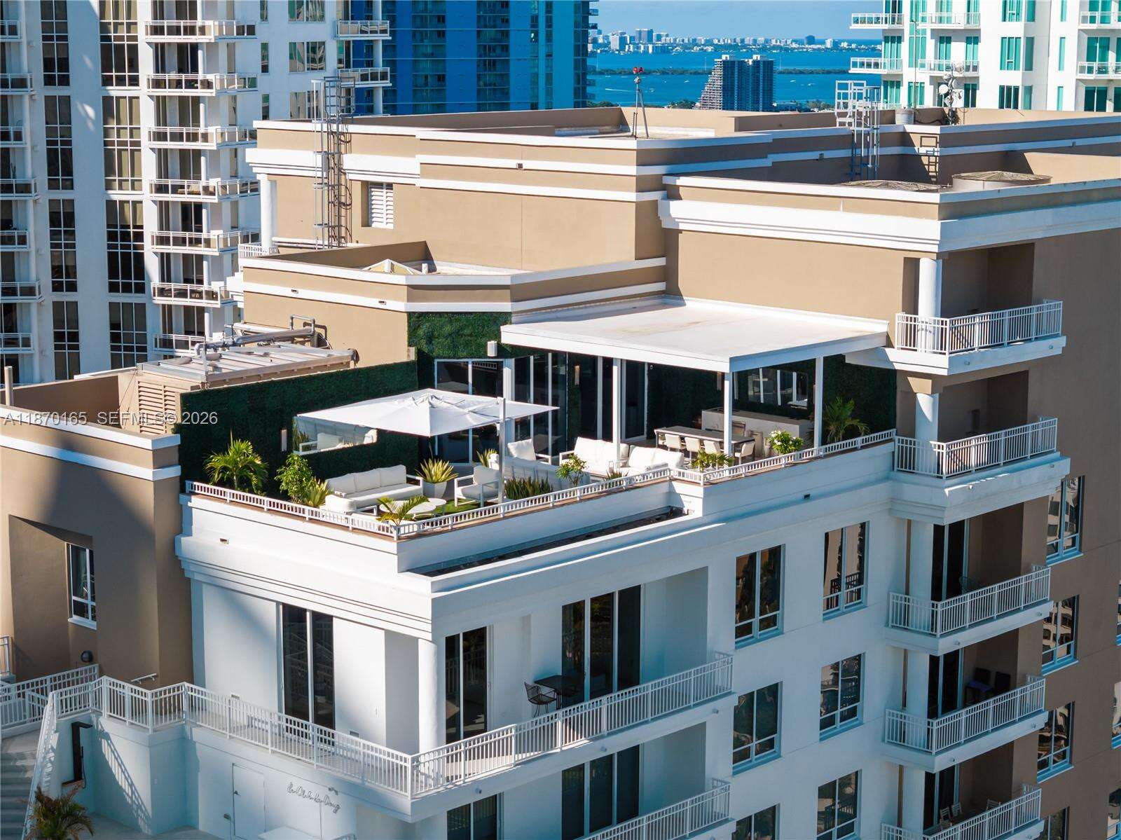 COURTS BRICKELL KEY - 801 Brickell Key Blvd, Miami, FL 33131 | Picture 50