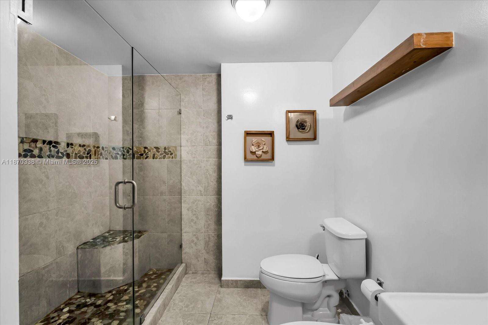 The Mutiny at 2951 Bayshore Dr, Miami, FL 33133 - For Sale photo 9
