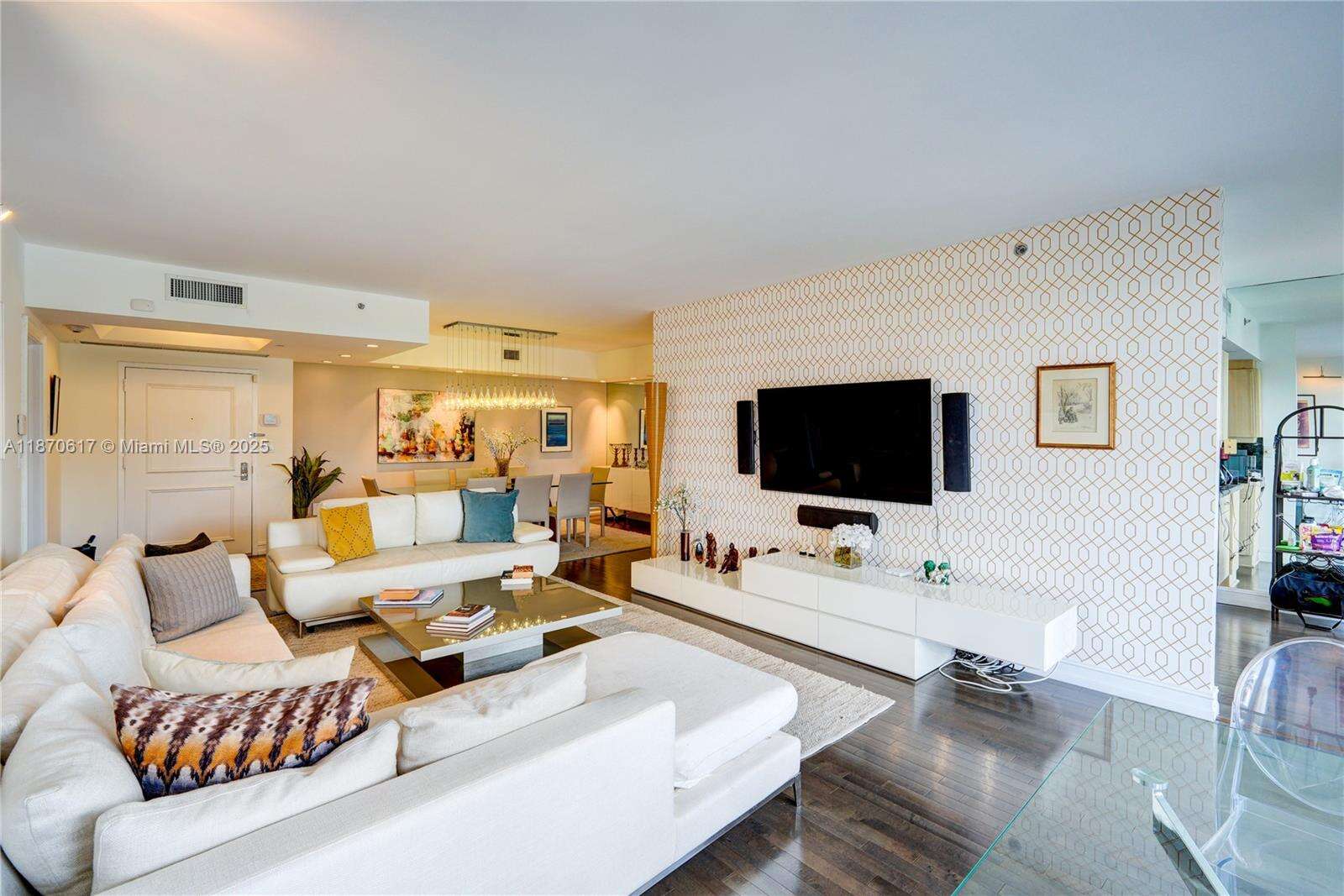 2000 Williams Island at 2000 Island Blvd, Aventura, FL 33160 - For Sale photo 2