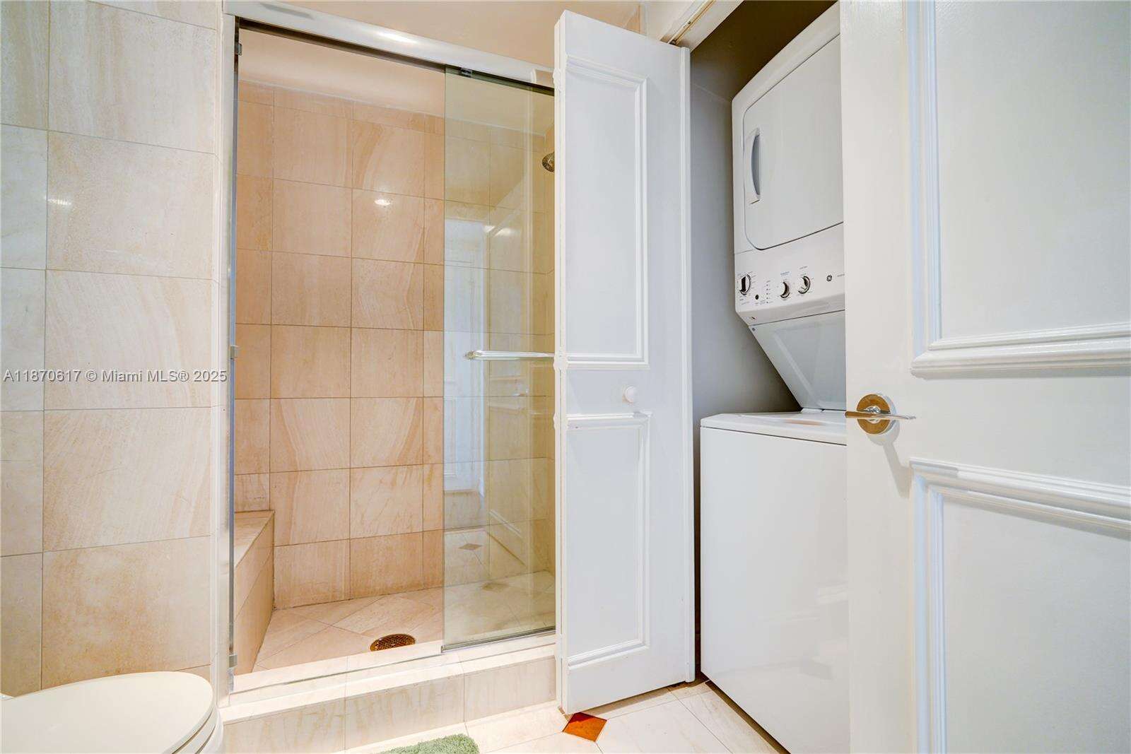 2000 Williams Island at 2000 Island Blvd, Aventura, FL 33160 - For Sale photo 11