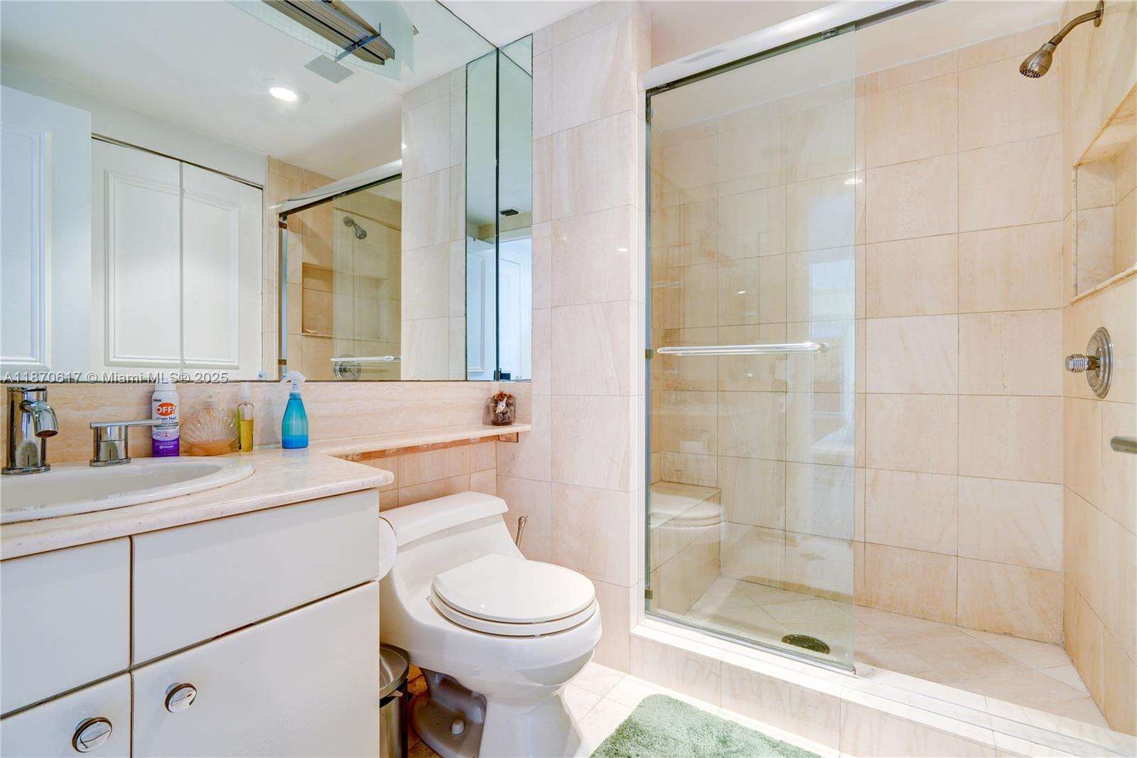 2000 Williams Island at 2000 Island Blvd, Aventura, FL 33160 - For Sale photo 9