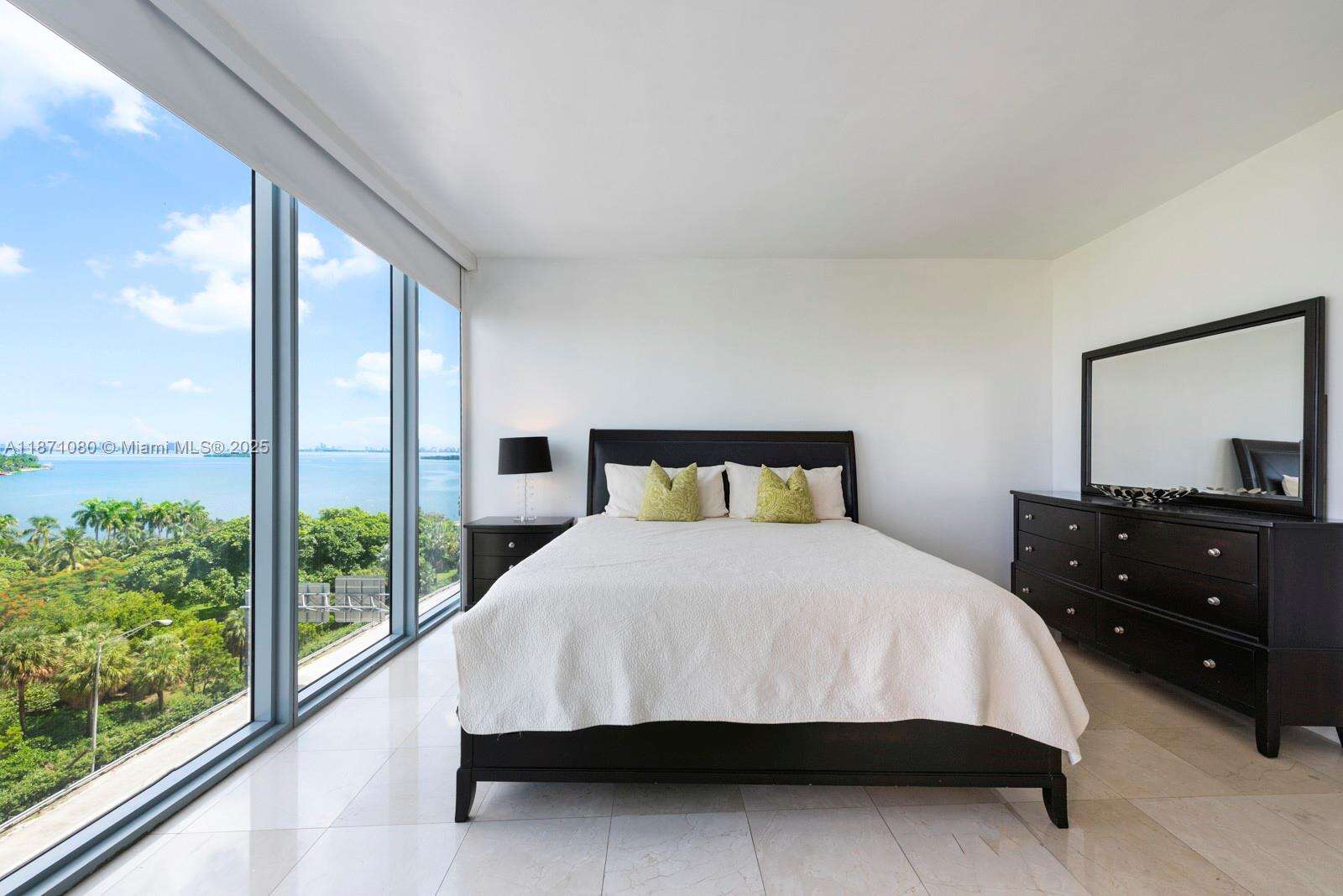 Blue at 601 36 St, Miami, FL 33137 - For Sale photo 2