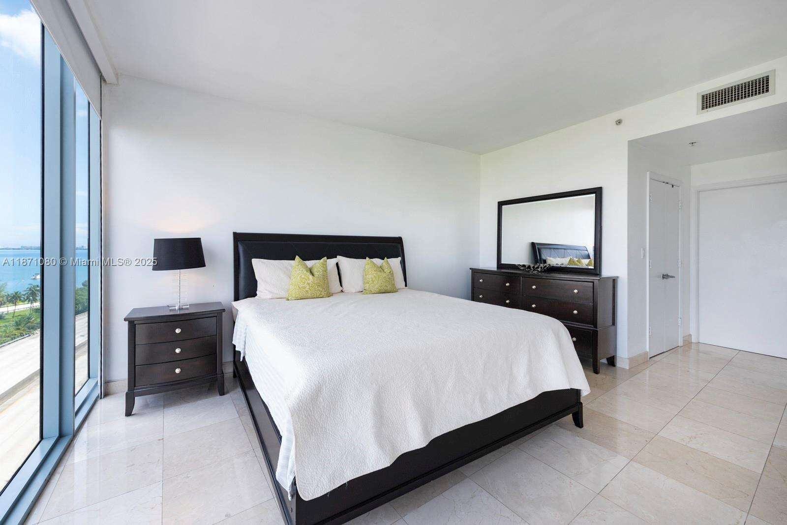 Blue at 601 36 St, Miami, FL 33137 - For Sale photo 11