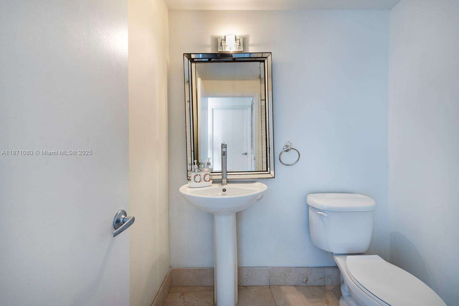Blue at 601 36 St, Miami, FL 33137 - For Sale photo 17