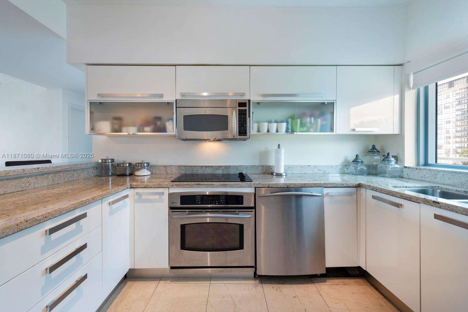 Blue at 601 36 St, Miami, FL 33137 - For Sale photo 23