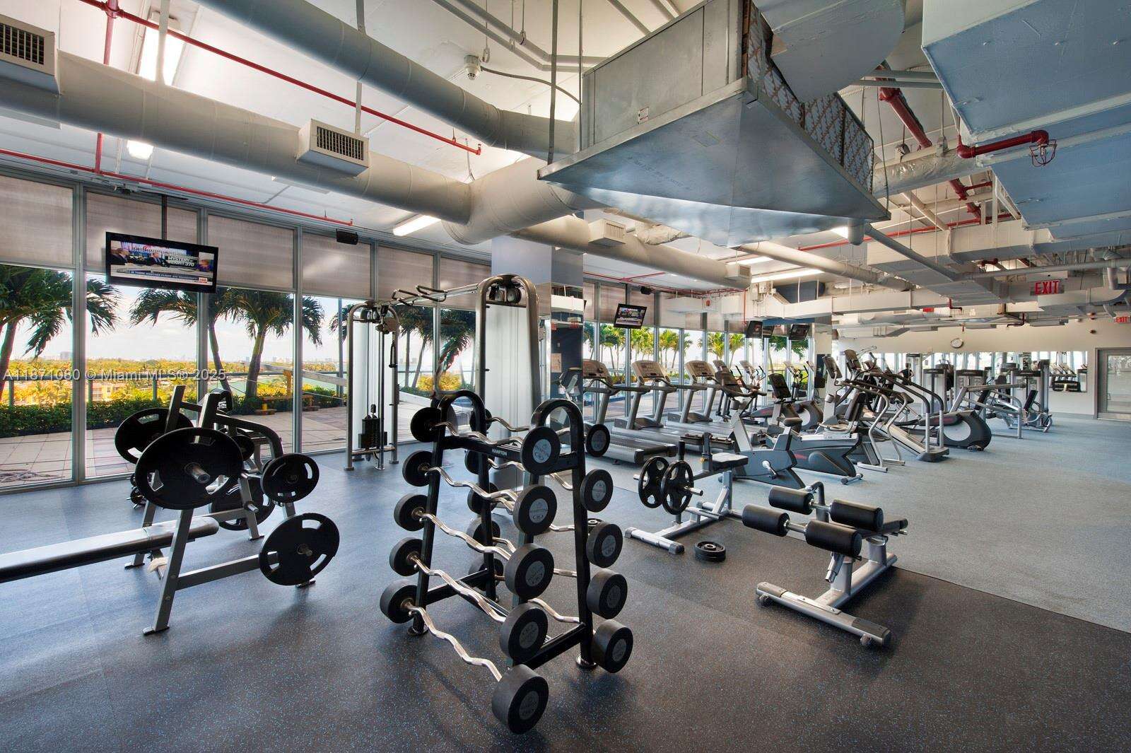 Blue at 601 36 St, Miami, FL 33137 - For Sale photo 27