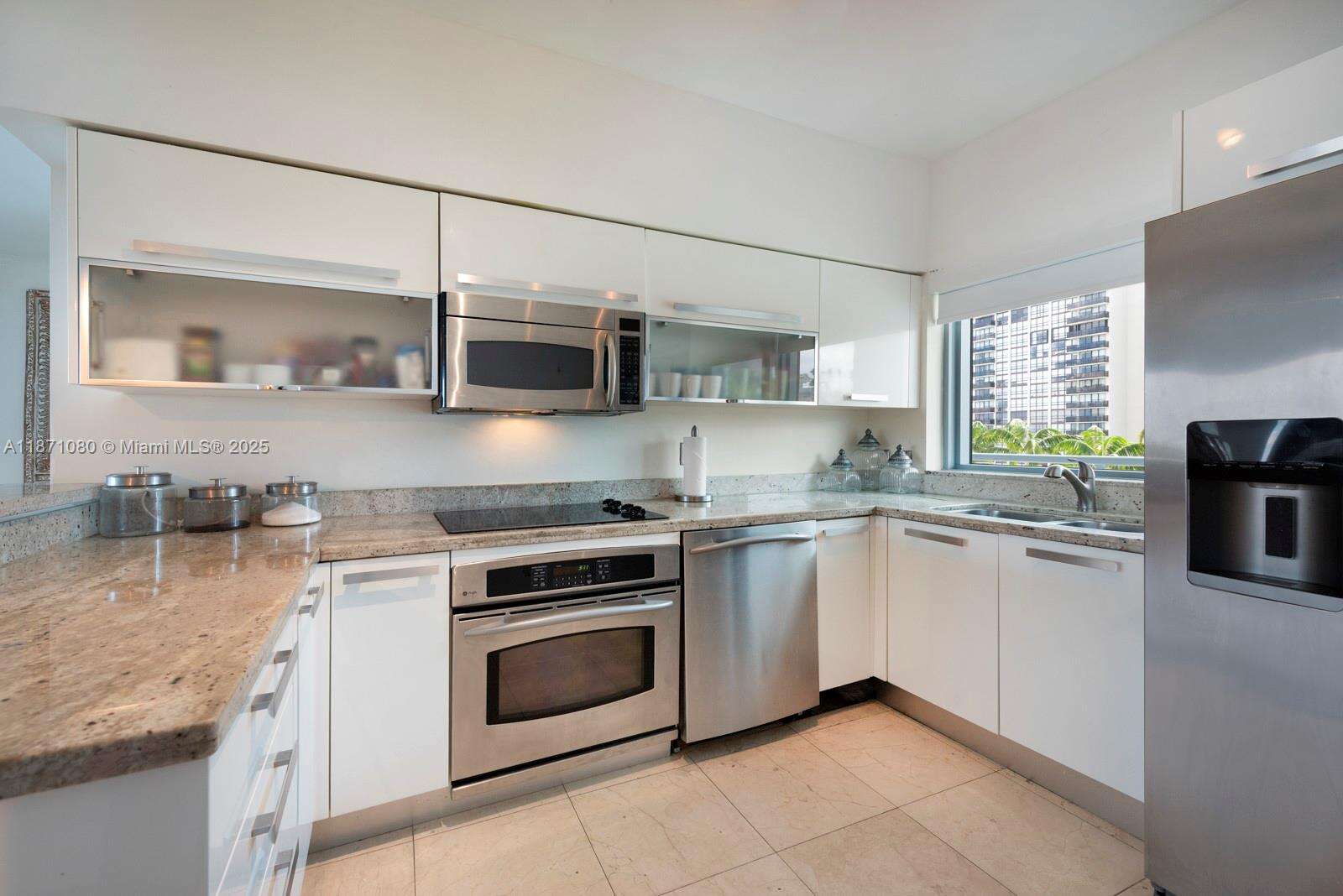 Blue at 601 36 St, Miami, FL 33137 - For Sale photo 7