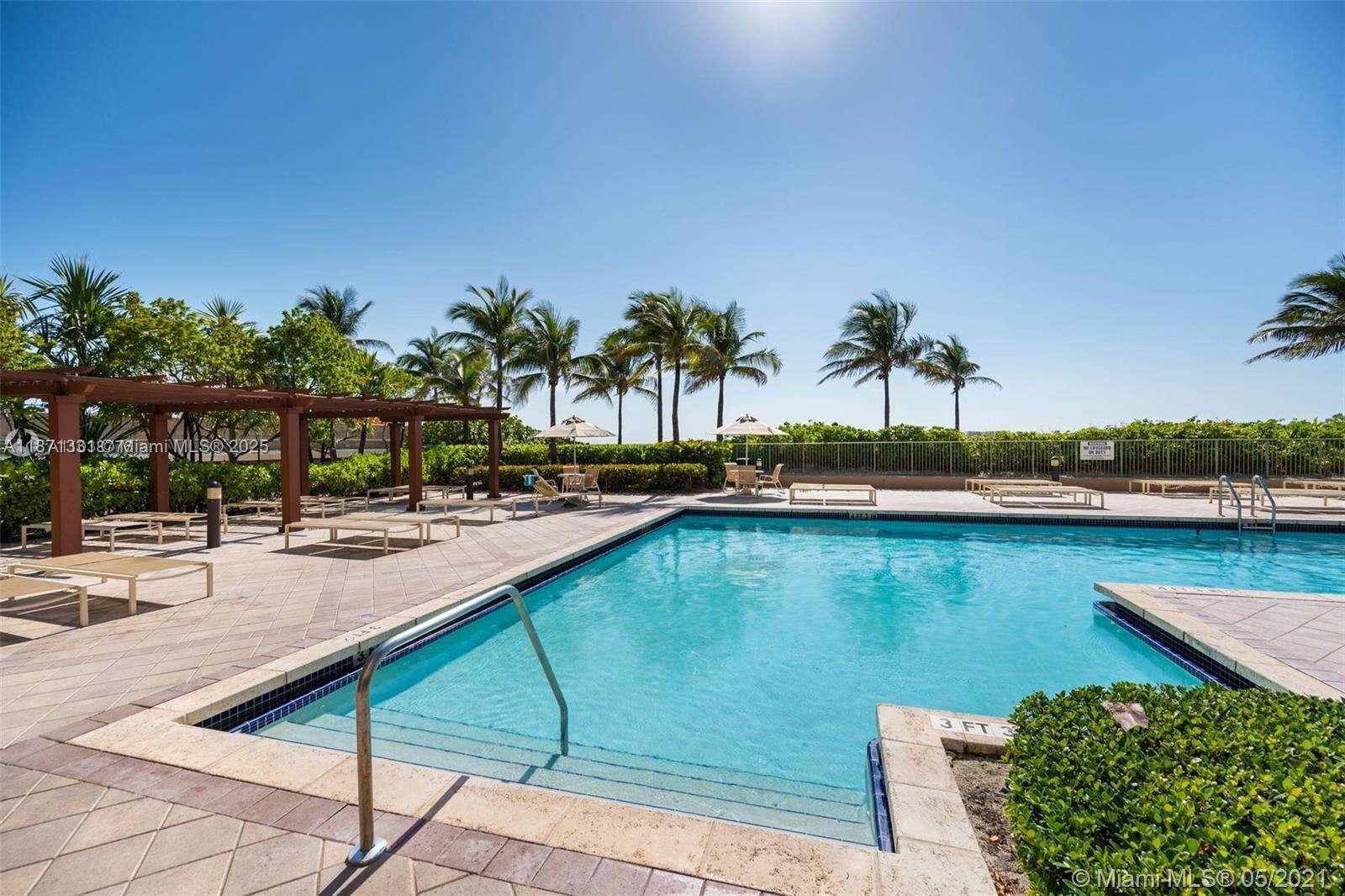 2080 Ocean Dr, Hallandale Beach, FL 33009 - For Sale photo 4