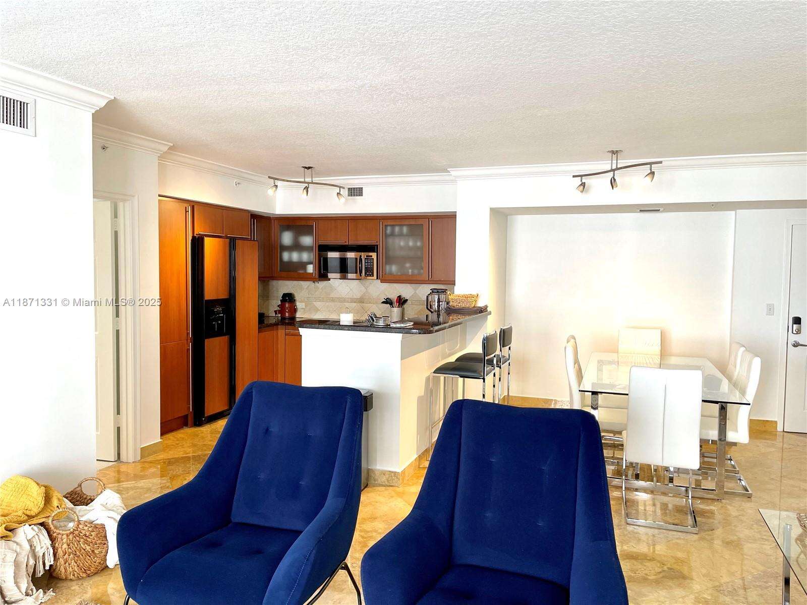 2080 Ocean Dr, Hallandale Beach, FL 33009 - For Sale photo 8