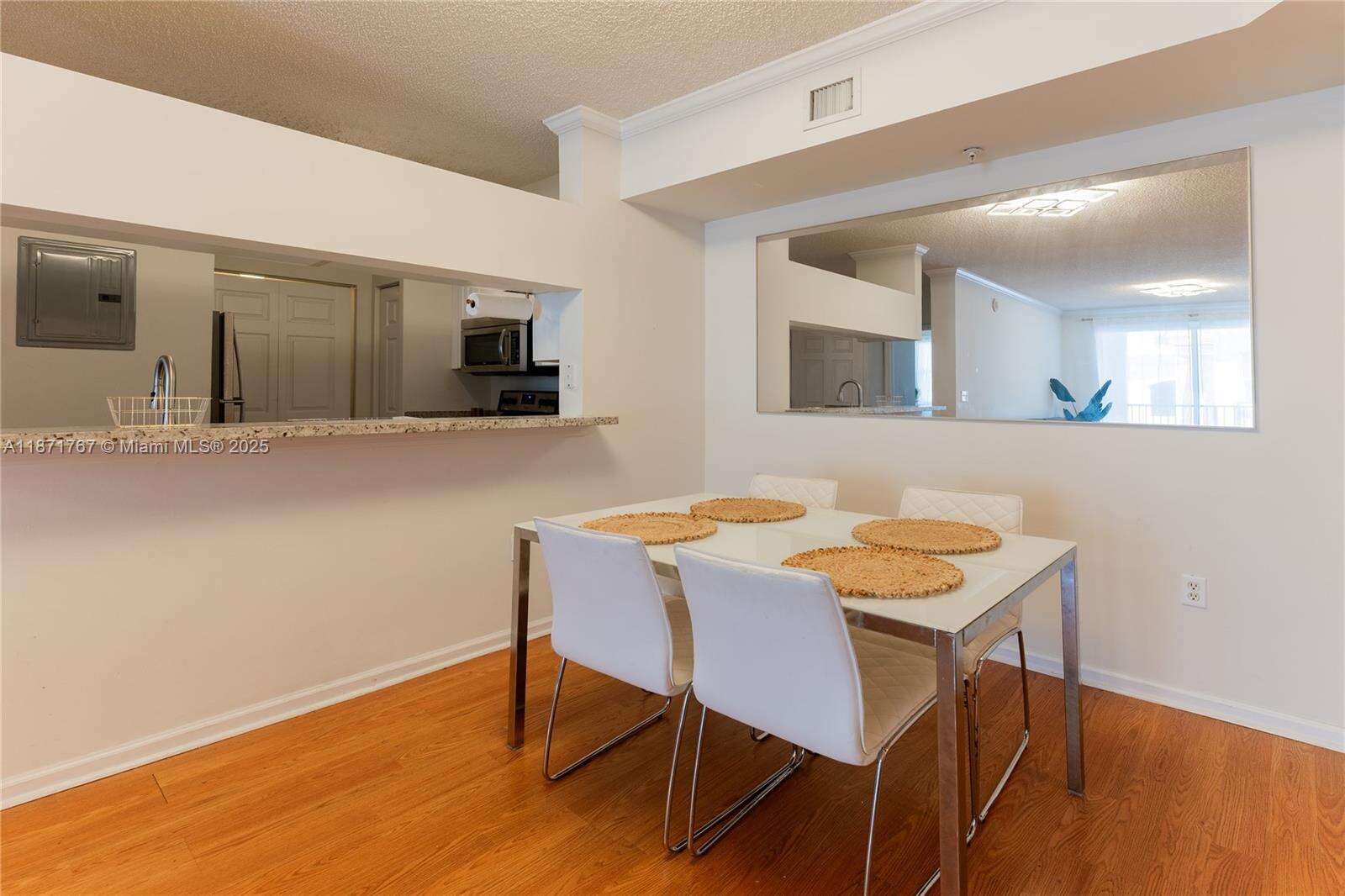 Porto Bellagio at 17100 Bay Rd, Sunny Isles Beach, FL 33160 - For Sale photo 3