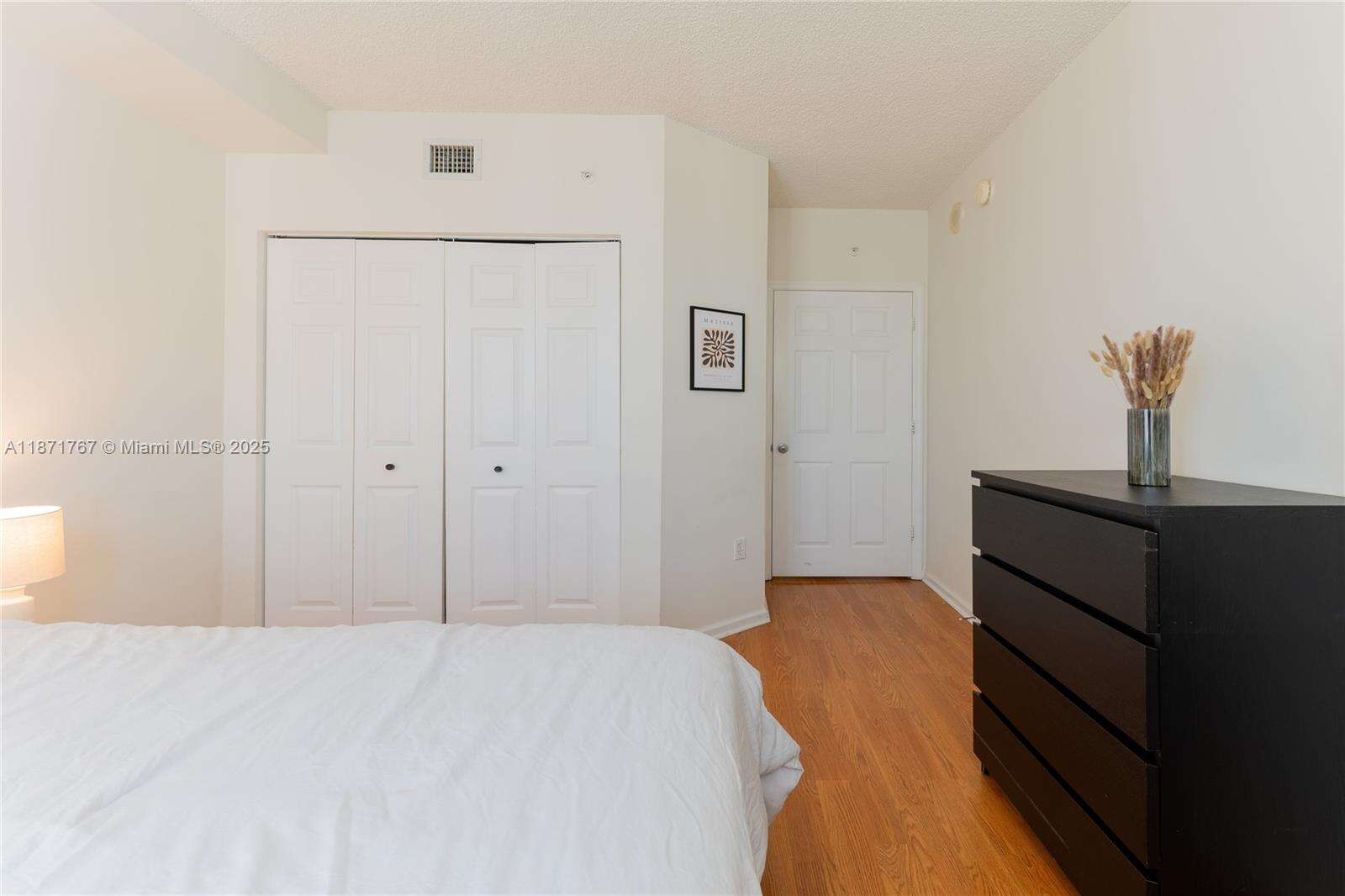Porto Bellagio at 17100 Bay Rd, Sunny Isles Beach, FL 33160 - For Sale photo 25